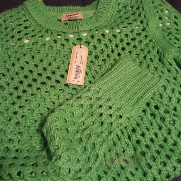 Sweater - Picture 3 of 3